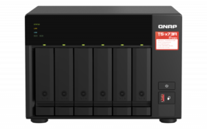 NAS QNAP 673A 6-Bay, CPU AMD Ryzen V1000 series V1500B